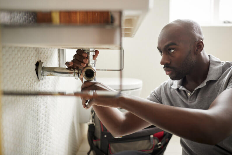 How to Choose a Plumber in Kansas City: Hiring Tips and Questions to Ask